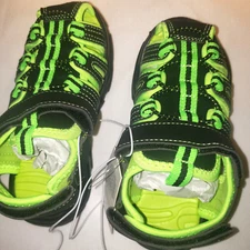 RUNSIDE Sandals Closed-Toe Outdoor Hiking Walking Athletic Sandals Size 10 Green