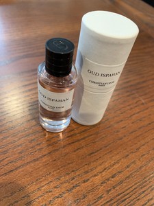 dior oud ispahan fiyat