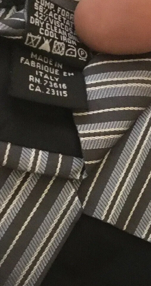 Corbata BOSS Hugo Boss 23/4” Azul Negro Plata Rayas 100% Seda Italia Excl’t Estado Foto 4 de 4
