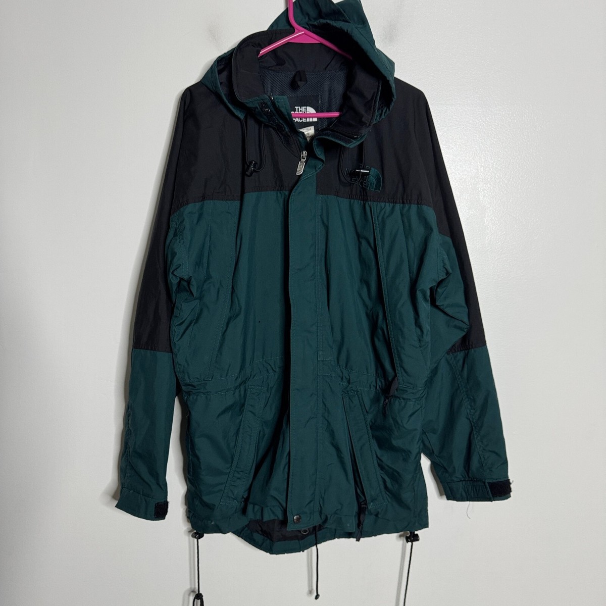 The North Face 90s Mountain Jacket Goretex Green (See The North Face 90s Mountain Jacket Goretex Green (See