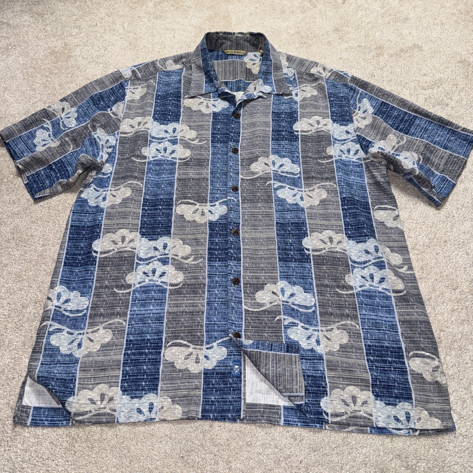 Tommy Bahama Floral Hawaiian 100% Silk Button Up Shirt Mens Large Beach Blue