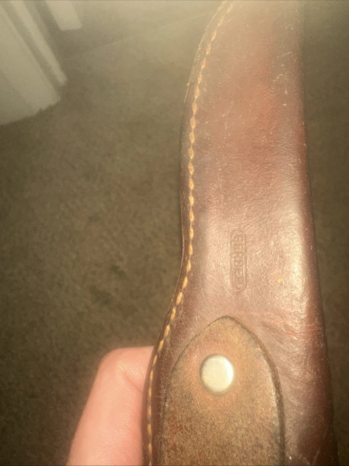 Vintage Gerber  “shorty” Model Black Armorhide Handle And Leather Sheath  - Image 2 of 4