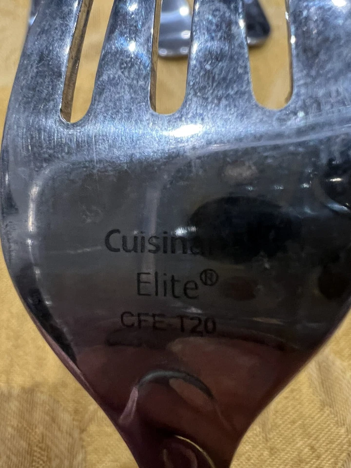 18  Pcs Cuisinart Elite TREVOUX  Glossy Stainless Forks CFE T20 - Image 2 of 3