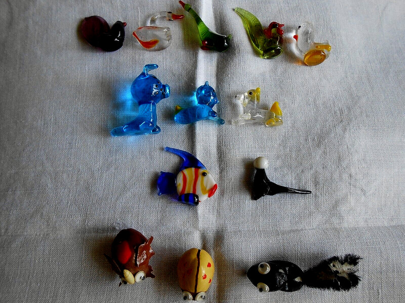 Vintage 10 of Hand Blown Art GlassFigurines&Magnet Set of Googly Eye Figurines