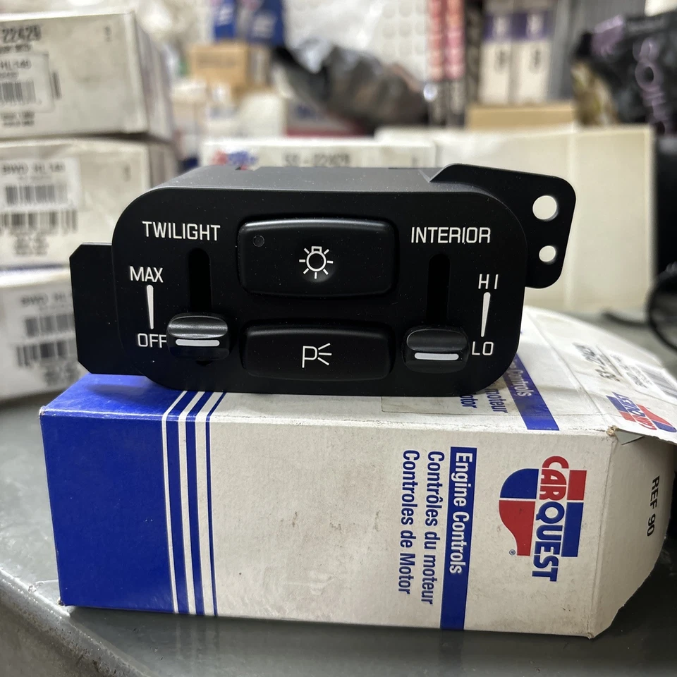 BWD HL146,车头灯开关,00-05 别克 LeSabre — 第 2/4 张图片