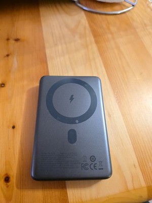 MoveSpeed Kabellose Powerbank 5000 mAh