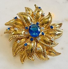 Vintage JBK Jacqueline Kennedy Camrose Kross Gorgeous Gold Tone Flower Brooch