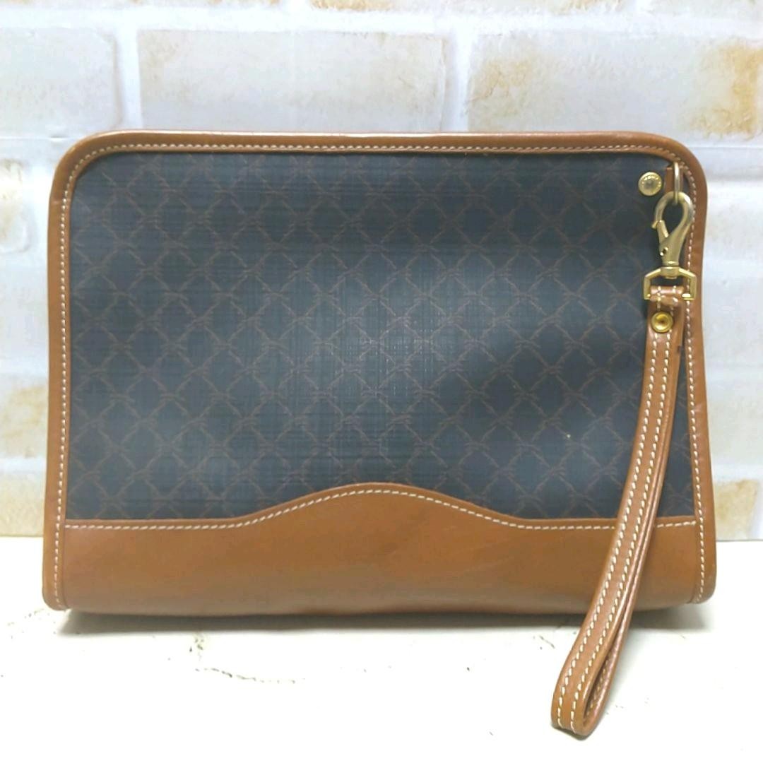 LONGCHAMP Longchamp Allover Pattern Second Bag Cl… - image 2