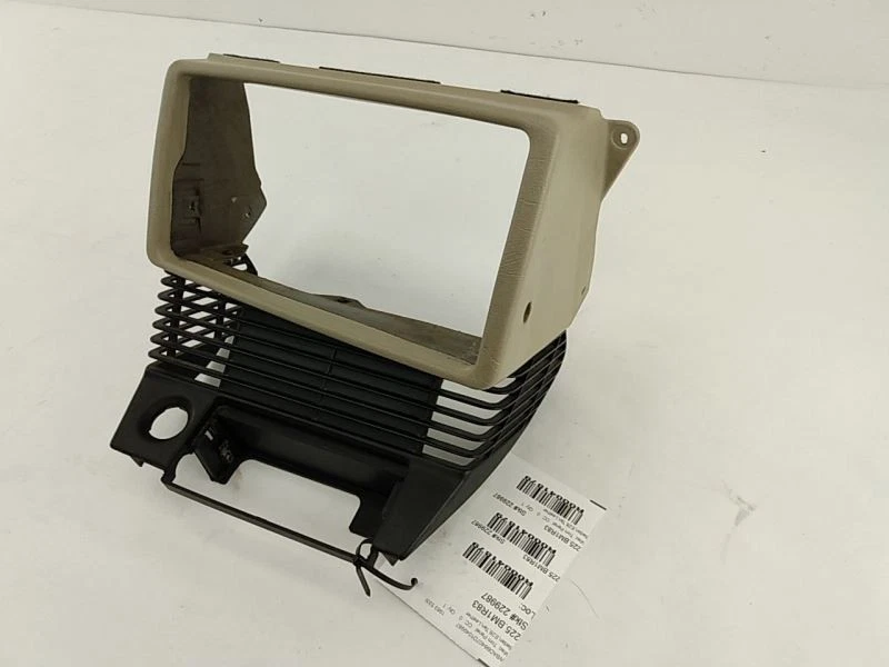 Panel de embellecimiento del tablero central delantero BMW 533i E28 para 82 83 84 85 86 87 88 Foto 3 de 4