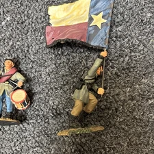 Conte American Civil War Miniatures #ACW57126 Texas Brigade Flagbearers Drummer