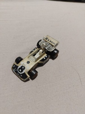 Matchbox Superfast MB28 Formula 5000 in Gold Exxon 1983 Macau