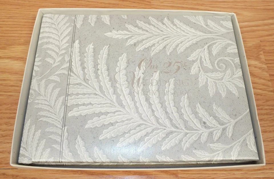 Libro de firma de invitados genuino C.R Gibson 25 aniversario de boda en caja **LEER** Foto 2 de 4