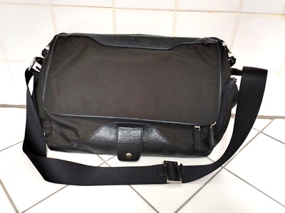 Calvin Klein Reisetasche Messenger Umhängetasche Schwarz Unisex