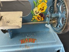 Petite Machine à Coudre Jouet PIQ-BIEN – Ancienne, Tôle, Déco Vintage Mercerie