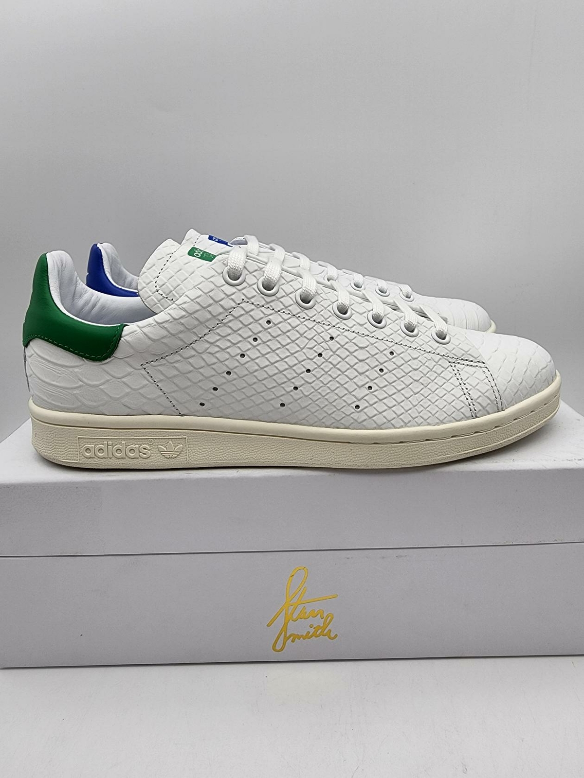 zeven Antipoison repetitie Adidas Men&#039;s Stan Smith Recon Italian Crocodile Sneaker Cloud White  8.5 US NEW | eBay