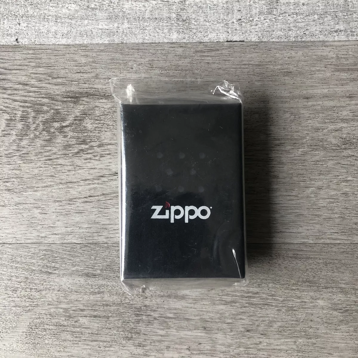 Supreme 'Glow In The Dark' Zippo Lighter - SS20 - BRAND NEW - FAST