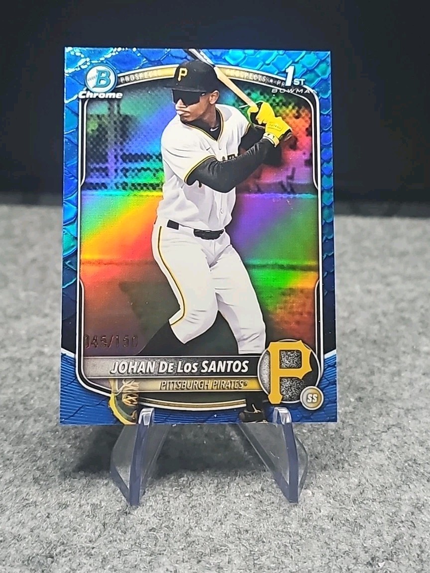 2025 Bowman Chrome 1st Johan De Los Santos Blue Reptilian Refractor /150