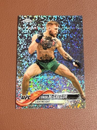 Conor McGregor 2018 Topps Chrome UFC Diamond Refractor