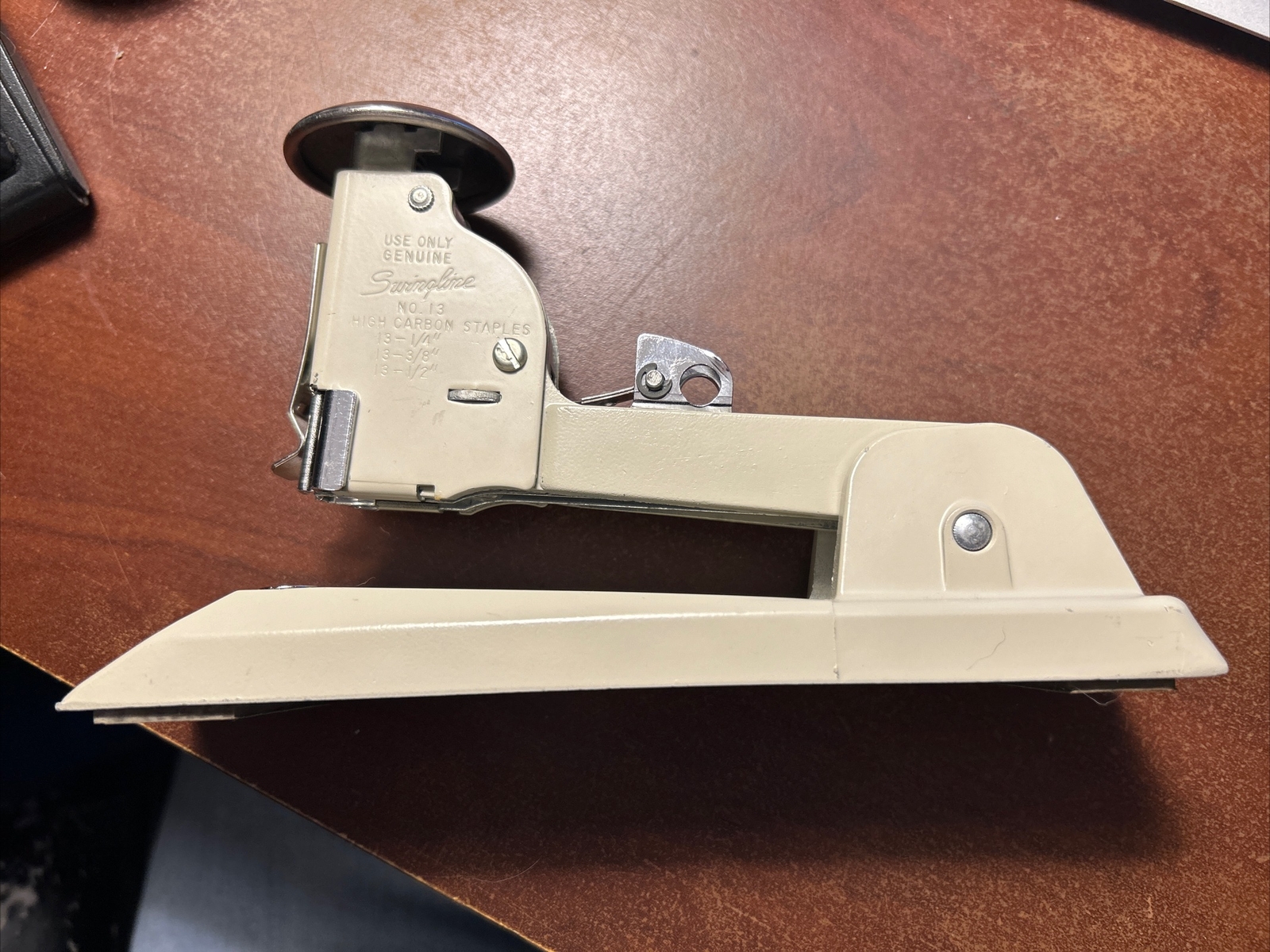 Vintage Heavy-Duty Swingline Stapler Cream Metal Made in USA-image
