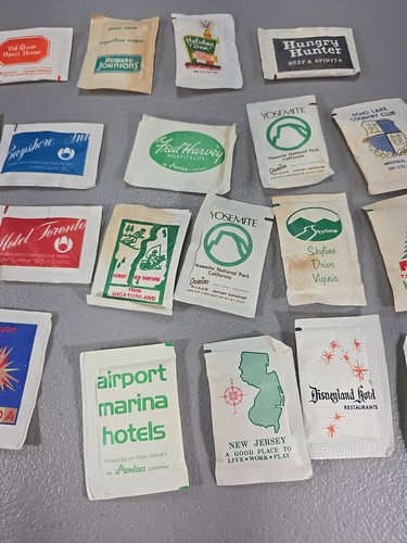 Vintage Sugar 22 Sugar Packets, Disneyland, O'Hare, Nevada, Poconos, Yosemite - Picture 3 of 15