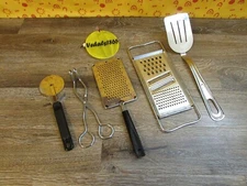 EKCO VTG Kitchen Utensils CHOICE OF: Grater, Tongs, Pizza Cutter, Zester