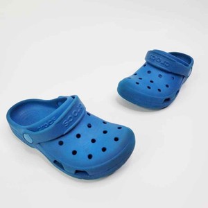 closed back crocs