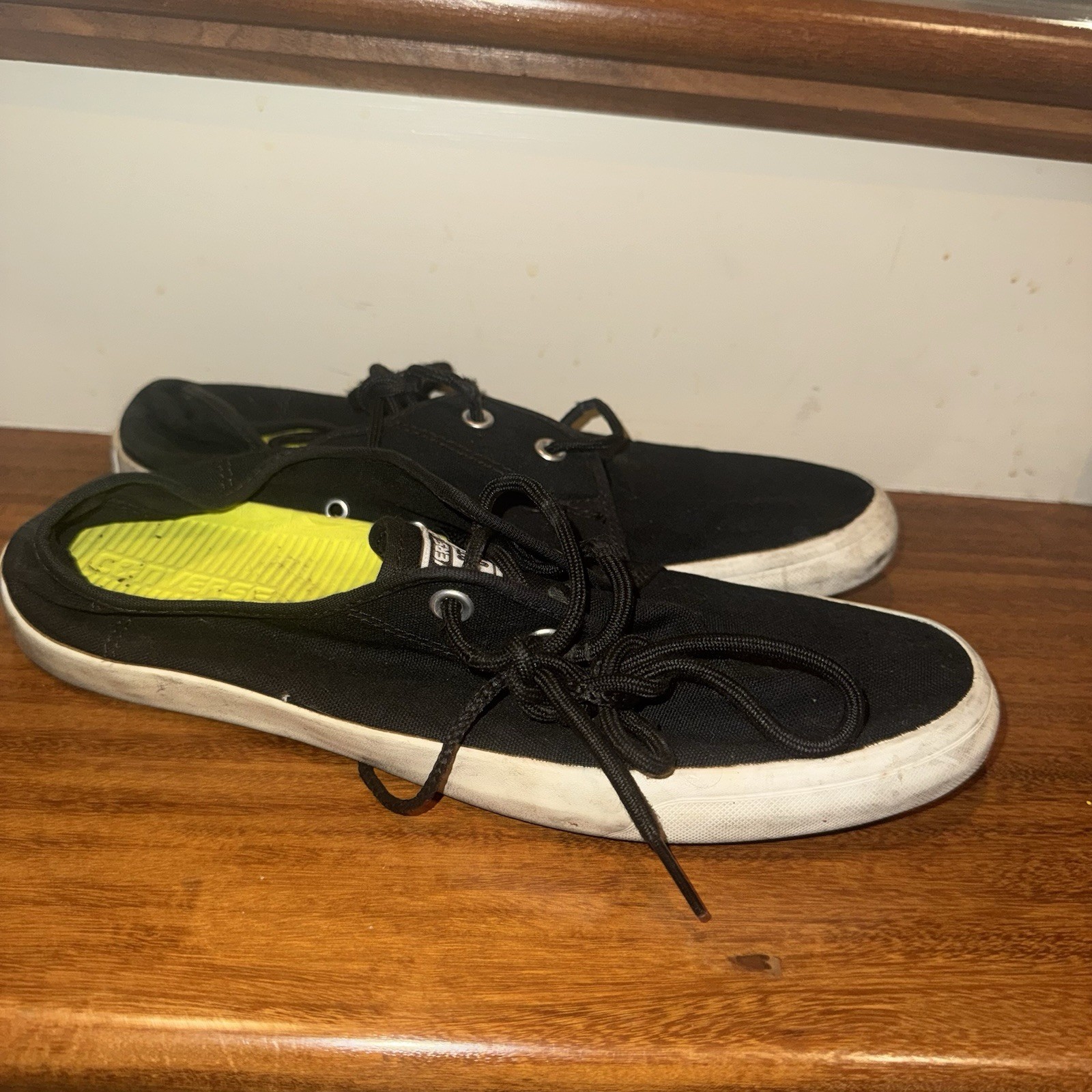 Converse Riff Ox Shoes Womens Sz 11.5 black Canvas Lace Up Sneakers thumbnail 2