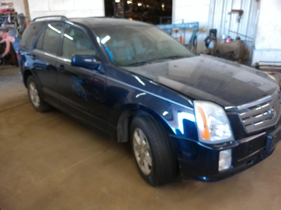 Used Front Right Fender fits: 2004 Cadillac Srx w/o signal and marker lamp Front Foto 4 de 4