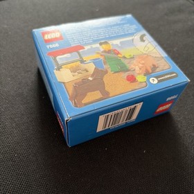 NEW Lego 7566 City FARMER Dog Pig - Sealed Box