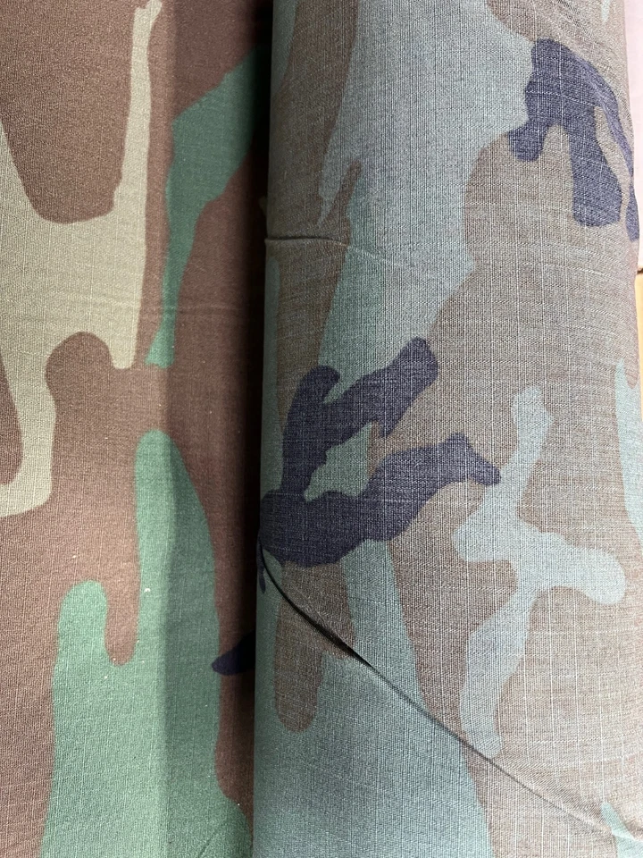 WOODLAND NYCO RIPSTOP CAMOUFLAGE FABRIC MILITARY BDU 65" - Image 3 of 3