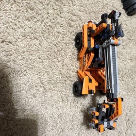 LEGO Technic 42062 Container Yard Construction 100% Complete w/ manual  No Box