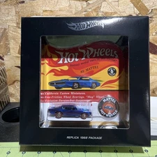 Hot Wheels HWC/RLC Custom Barracuda Original 16 Replica 1968 Package 2907/6000