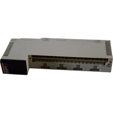 Schneider Automation 140DAI55300 Modicon Quantum 32-Point 115VAC Input Module