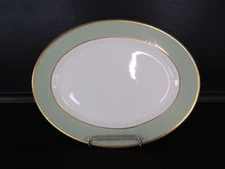 Classic Heritage Celadon Green 11" Oval Serving Platter TAYLOR, SMITH & T TS&T