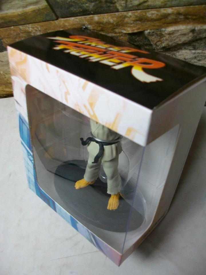 FIGURA STREET FIGHTER KEN CAPCOM NUEVA Y PRECINTADA - Imagen 2 de 2