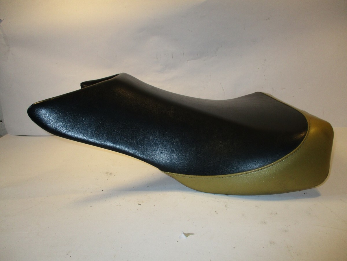 KAWASAKI ZX1200 FRONT DRIVER SEAT 53001-1914-MA ZX 1200 ZX12 KAWASAKI ZX1200 FRONT DRIVER SEAT 53001-1914-MA ZX 1200 ZX12
