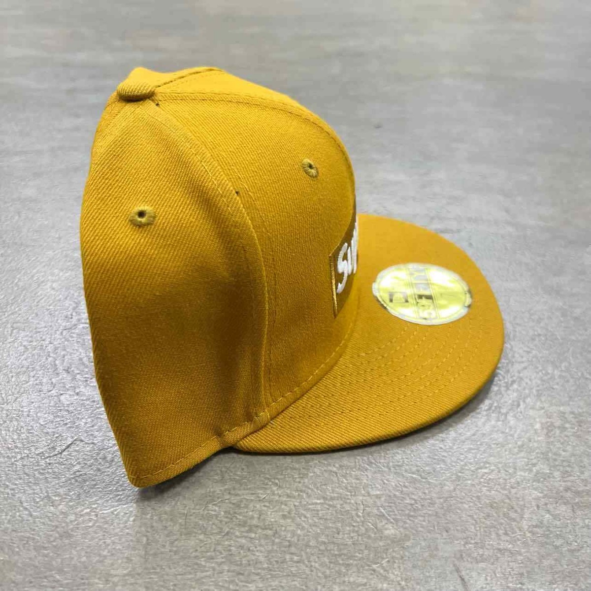 帽子 supreme born CAP 7 3/8 Supreme Fitted Hat 