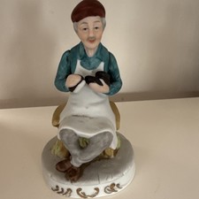 cdc Porzellanfigur Schuhmacher handbemalt handgefertigt ca. 13 cm