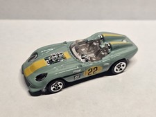 Hot Wheels Diecast Glory Chaser 21 Mattel 1/64 Tpy Car