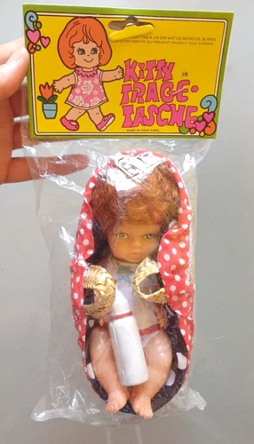 Vintage Kitty Tote Doll Bags with Crib and Bottle Hong Kong 16cm Doll