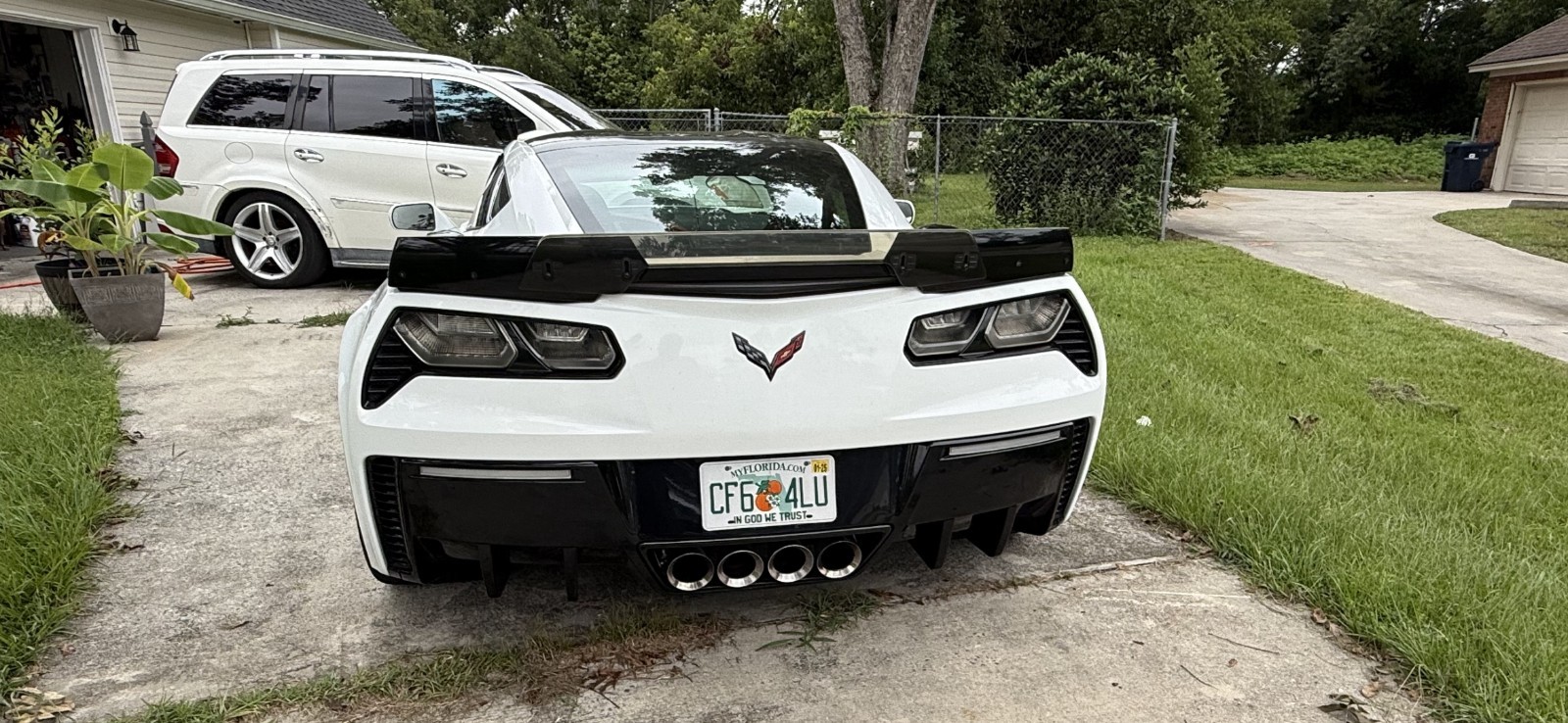 2015 White Chevrolet Corvette   | C7 Corvette Photo 4