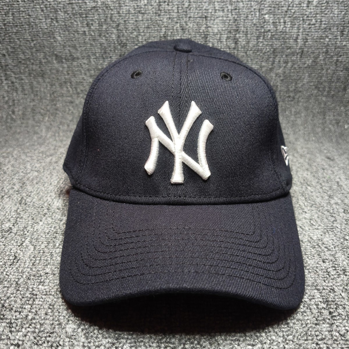 New Era 39THIRTY New York Yankees Navy Blue Stretch Fit Hat Y152