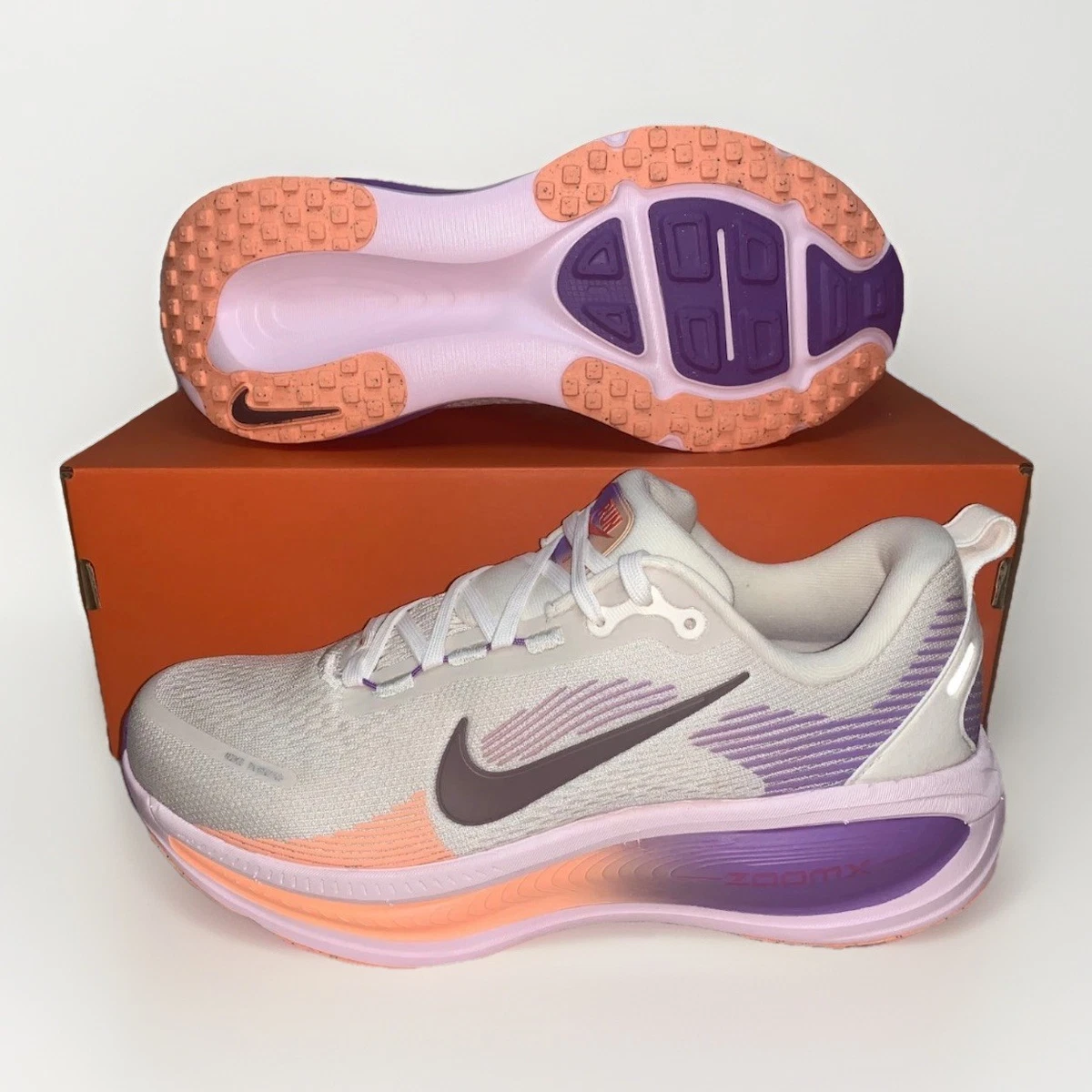 Nike White Shoes for Women for sale | eBay display picture 3