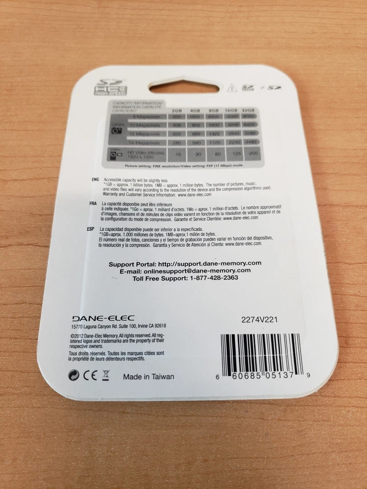 Dane-Elec 8 GB SDHC Class 4 Card - Image 2 of 2