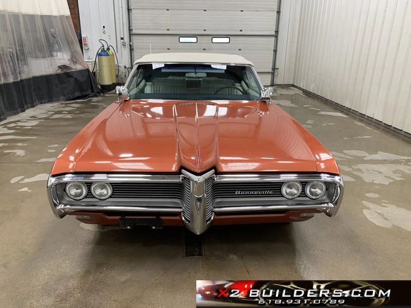 1968 Pontiac Bonneville - Image 2 of 4