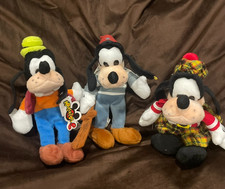 Walt Disney World Goofy Bean Bag plush 9 Set of 3 Pirate Scottish Collectible