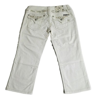 Miss Me Women's Size 30 White Capri Jeans Embellished One Rivet is Missing 