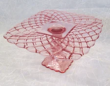 PINK LE Smith SQUARE LATTICE TRELLIS 8" CUPCAKE / CAKE PLATE PEDESTAL STAND