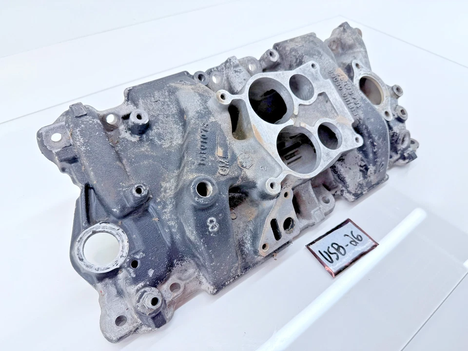 Colector de admisión de aluminio SBC Quadrajet 1987-1995 4 barriles 14101074 U5B-26 Foto 2 de 4