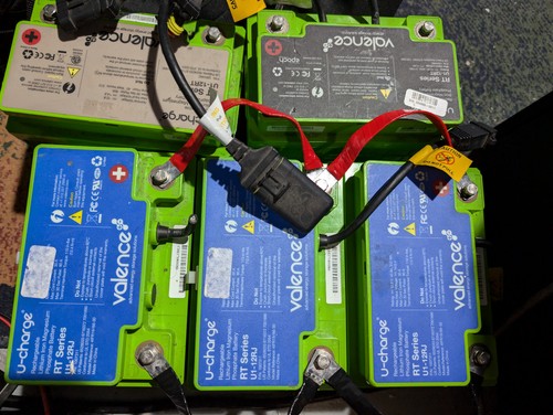 Valence LiFePo4 12v 40AH Battery U1-12RT For Sale In Marlborough, CT - Foto 5